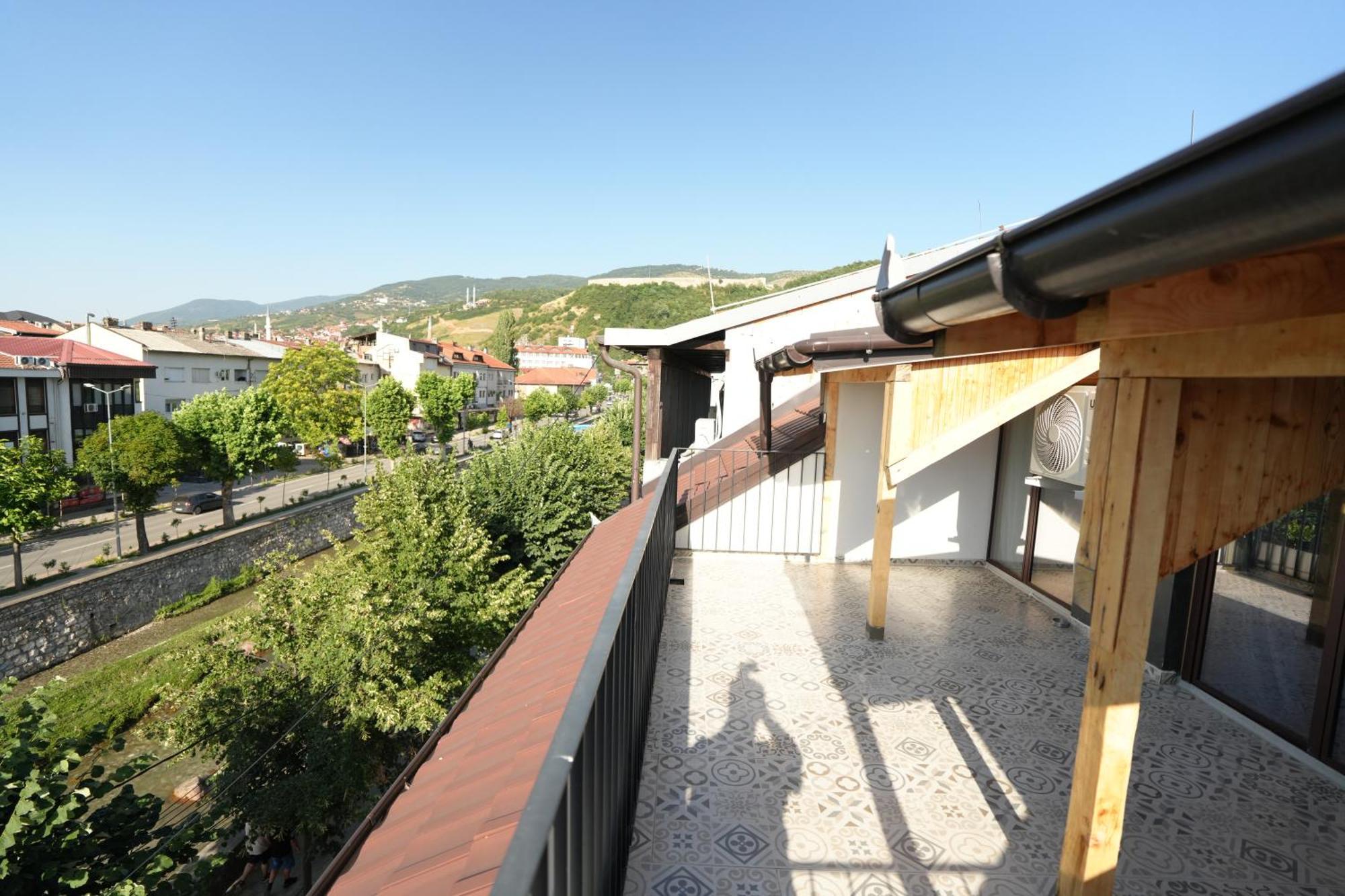 Biond Hotel Prizren Dış mekan fotoğraf
