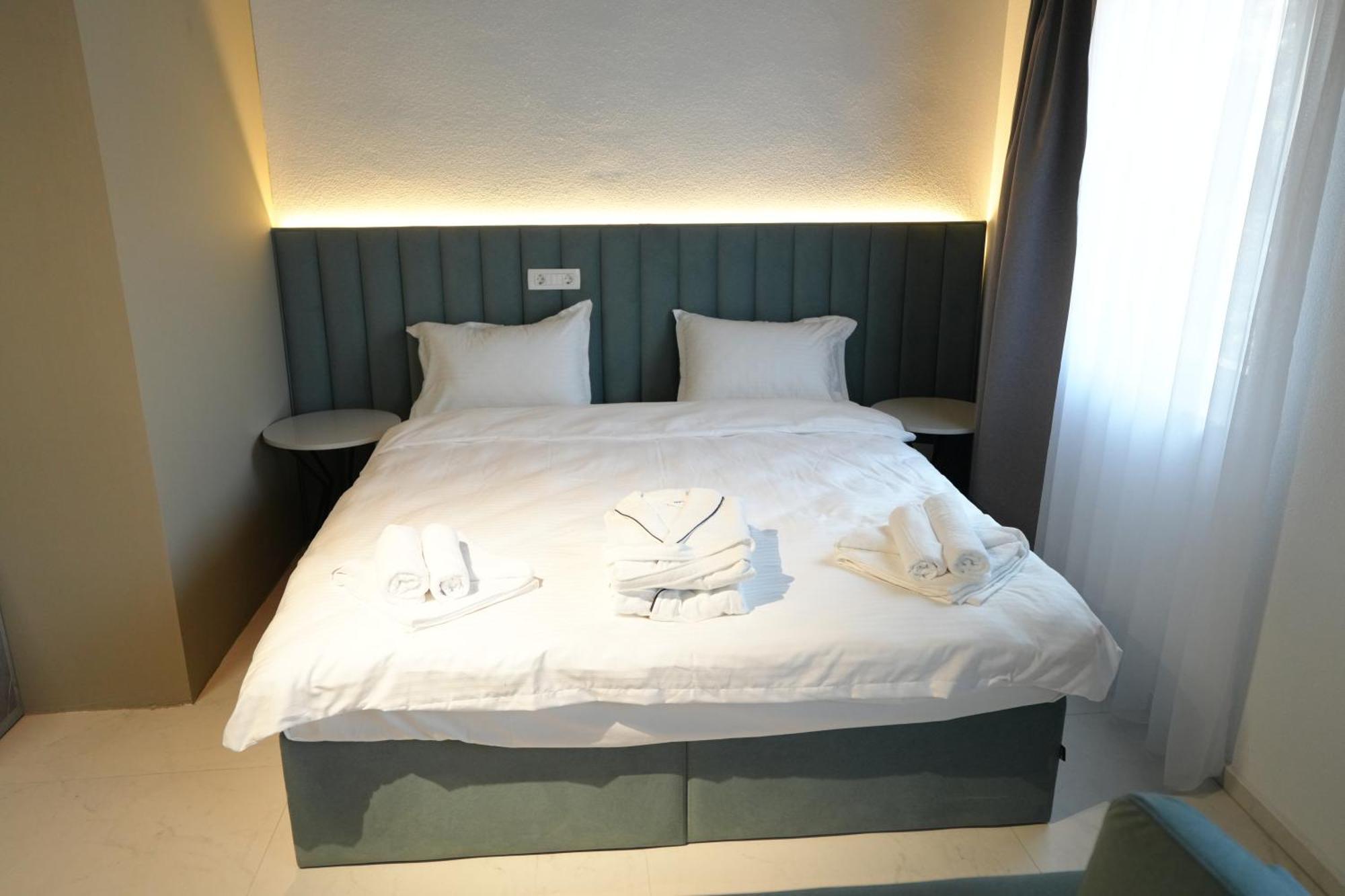 Biond Hotel Prizren Dış mekan fotoğraf