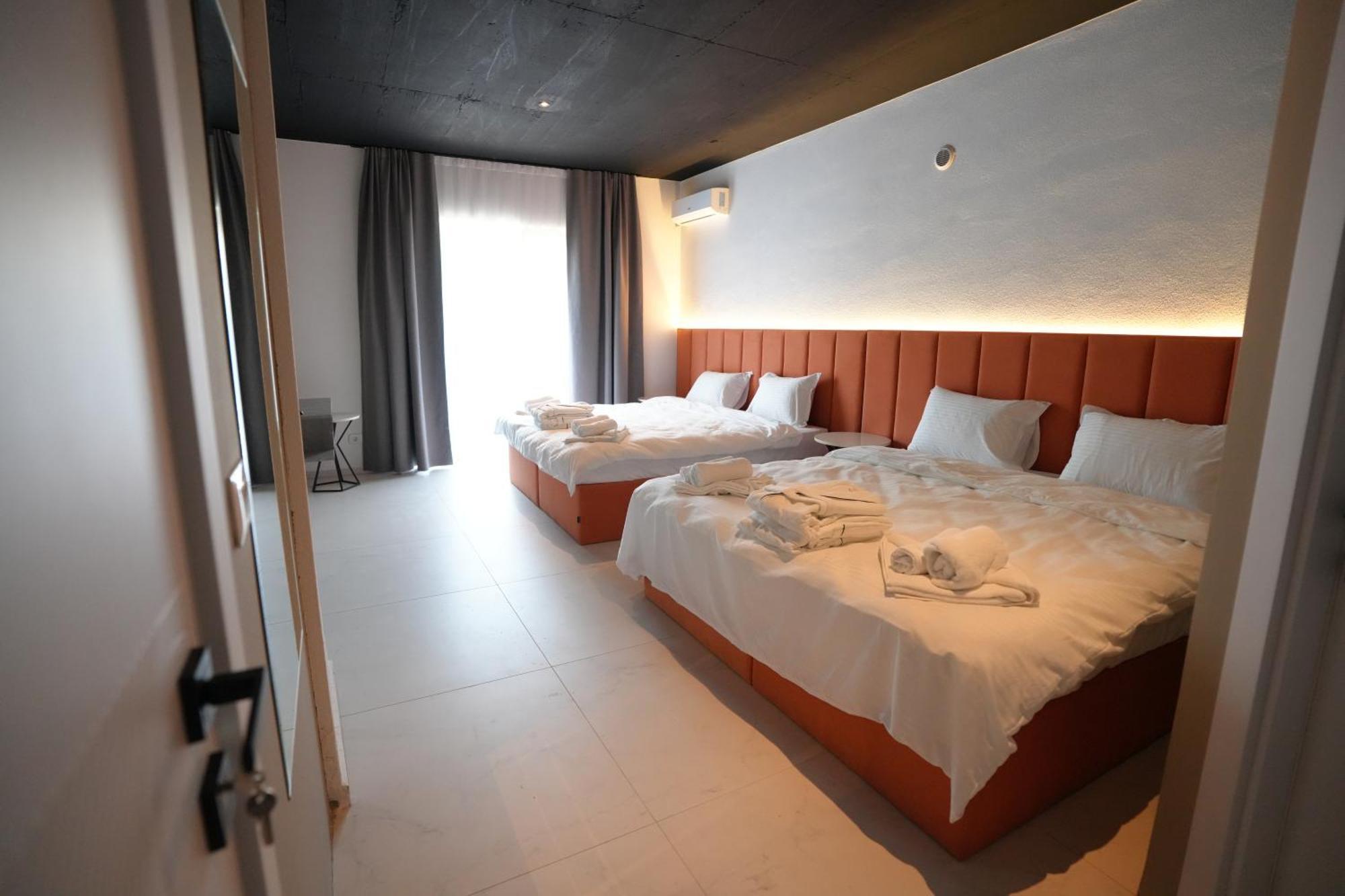 Biond Hotel Prizren Dış mekan fotoğraf