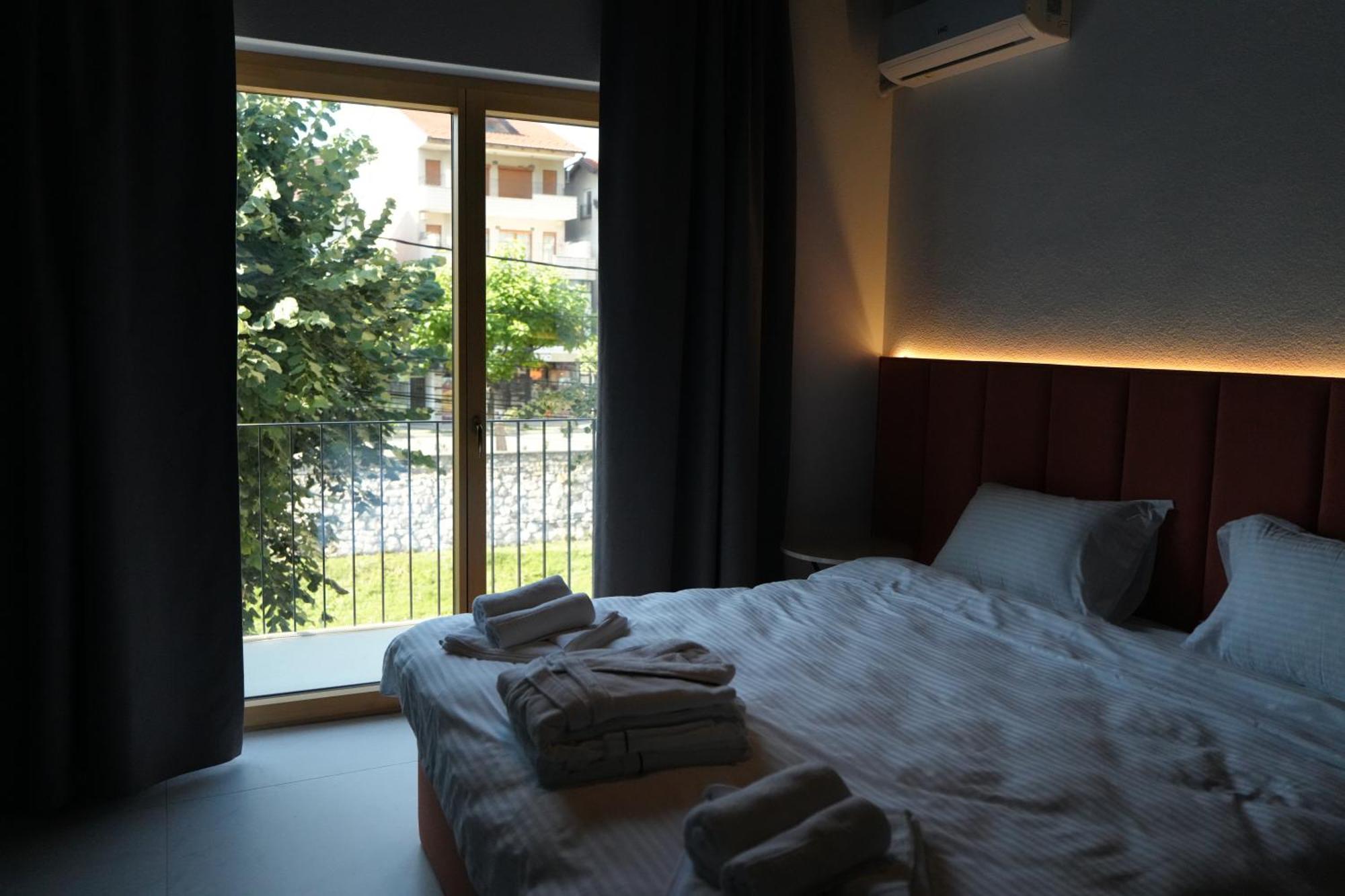 Biond Hotel Prizren Dış mekan fotoğraf