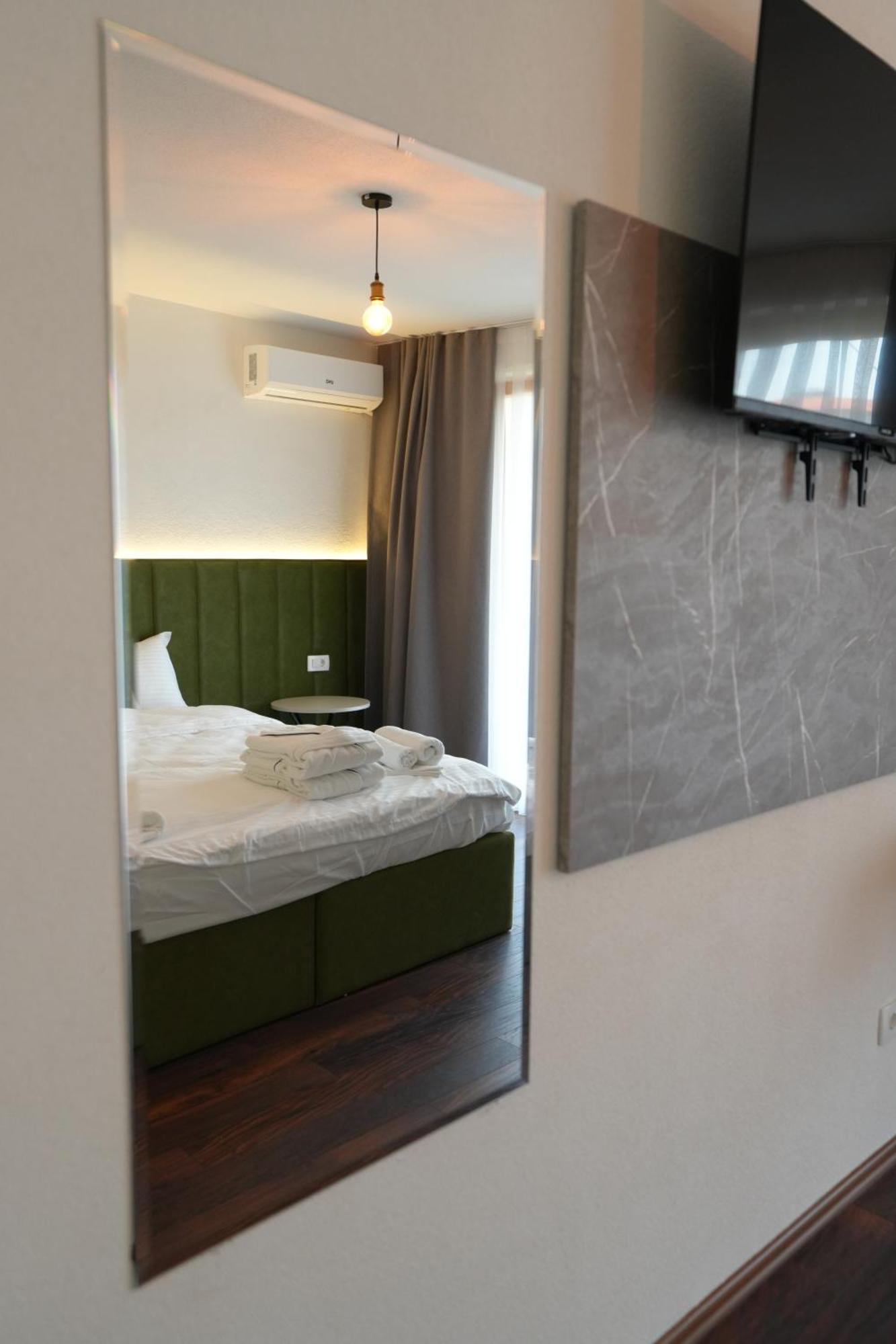 Biond Hotel Prizren Dış mekan fotoğraf